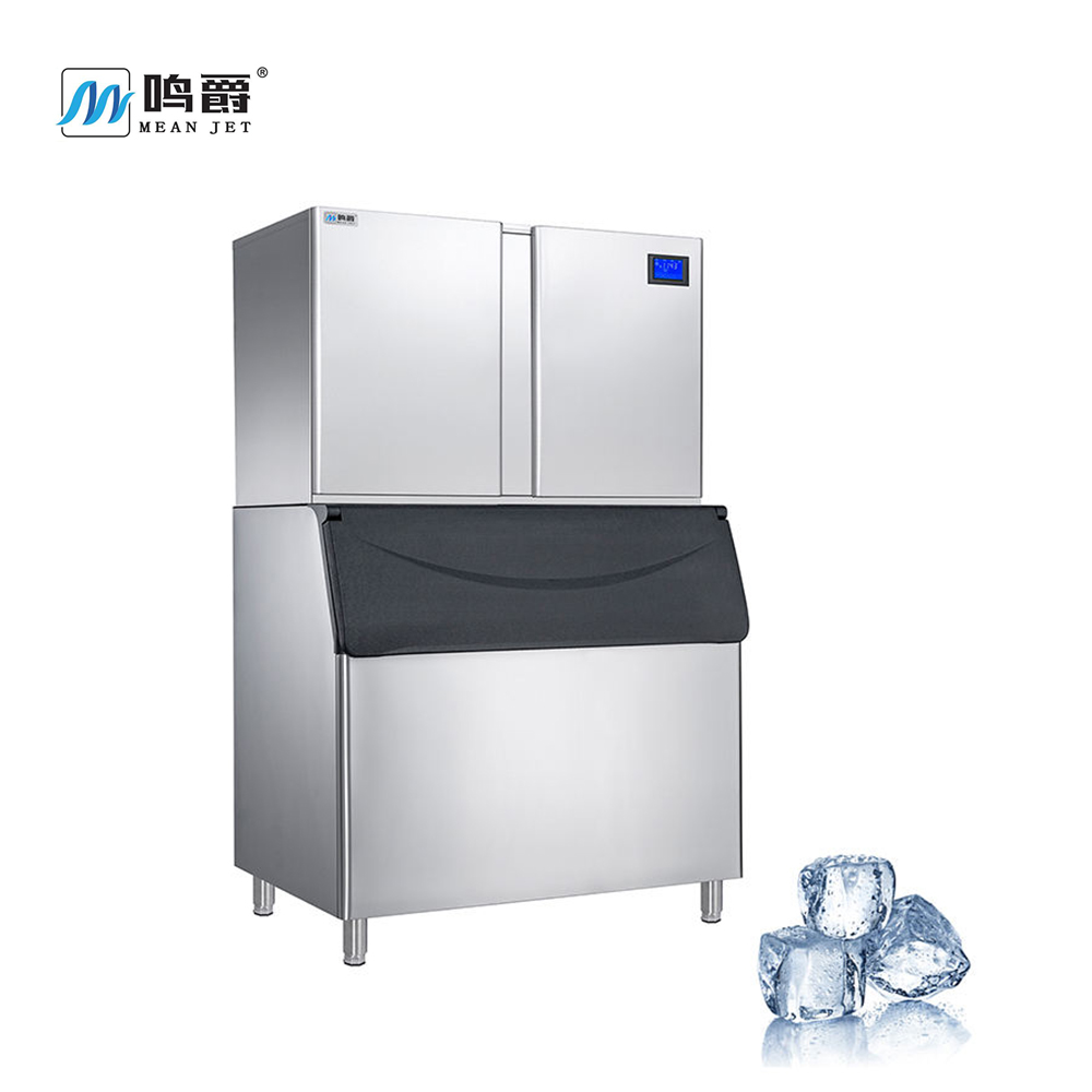 Split-type cube ice maker