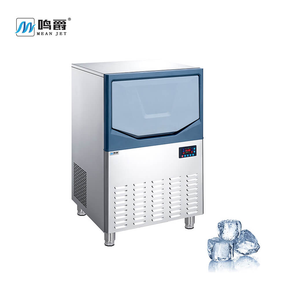 Integrated cube ice maker