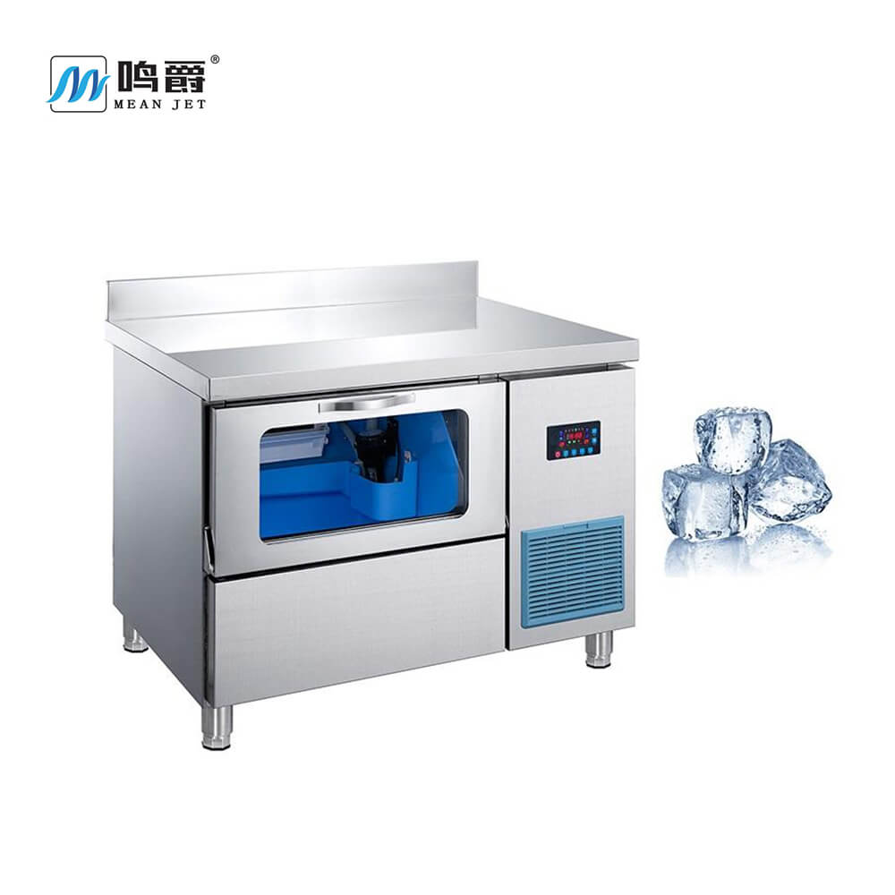 Bartop cube ice maker